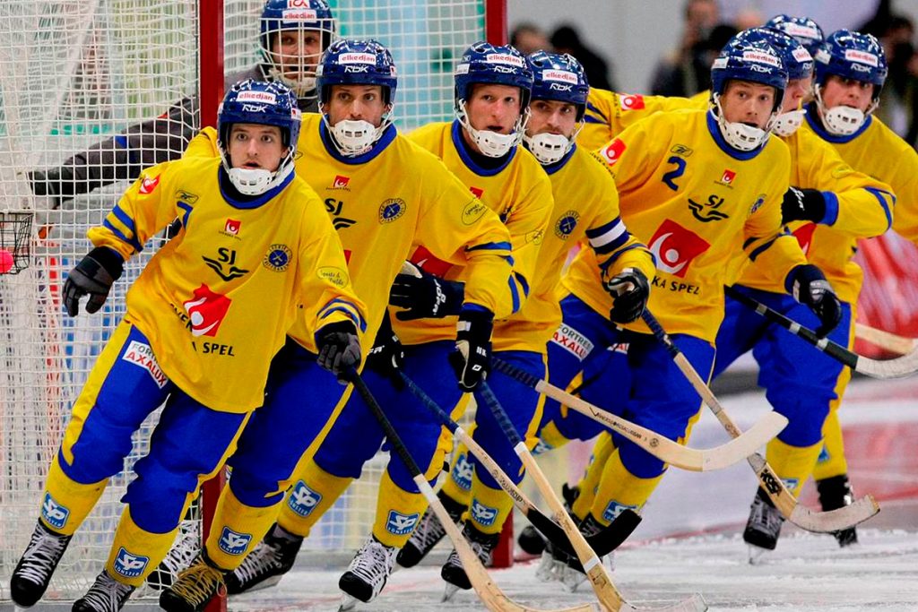 Шведы отказались от участия в чемпионате мира по хоккею с мячом