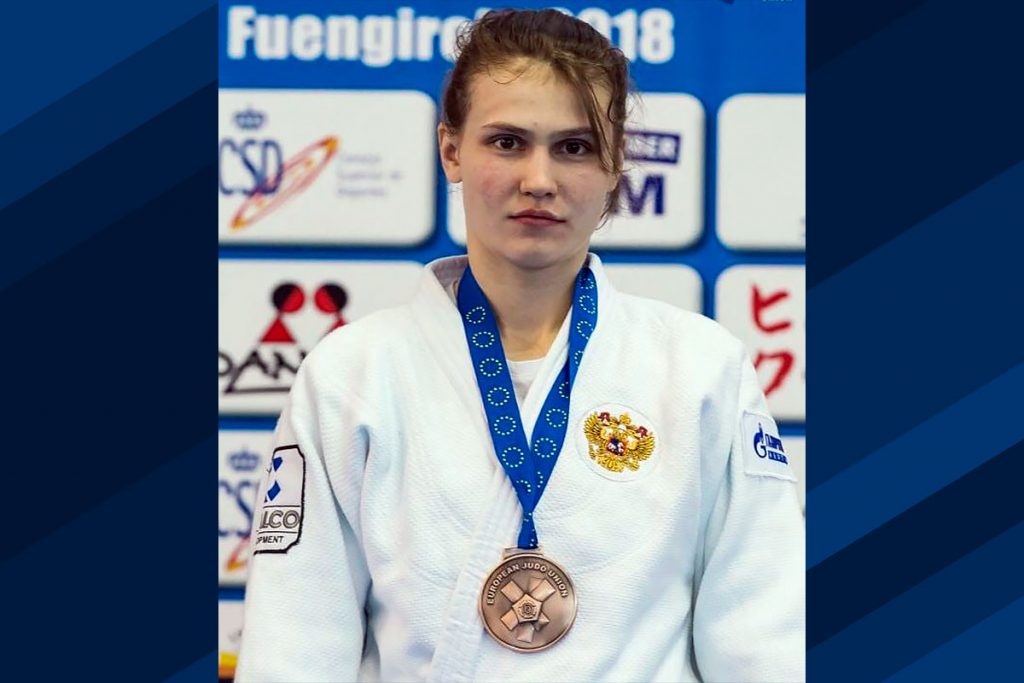Дарья Васильева завоевала серебро на командных соревнованиях первенства мира по дзюдо