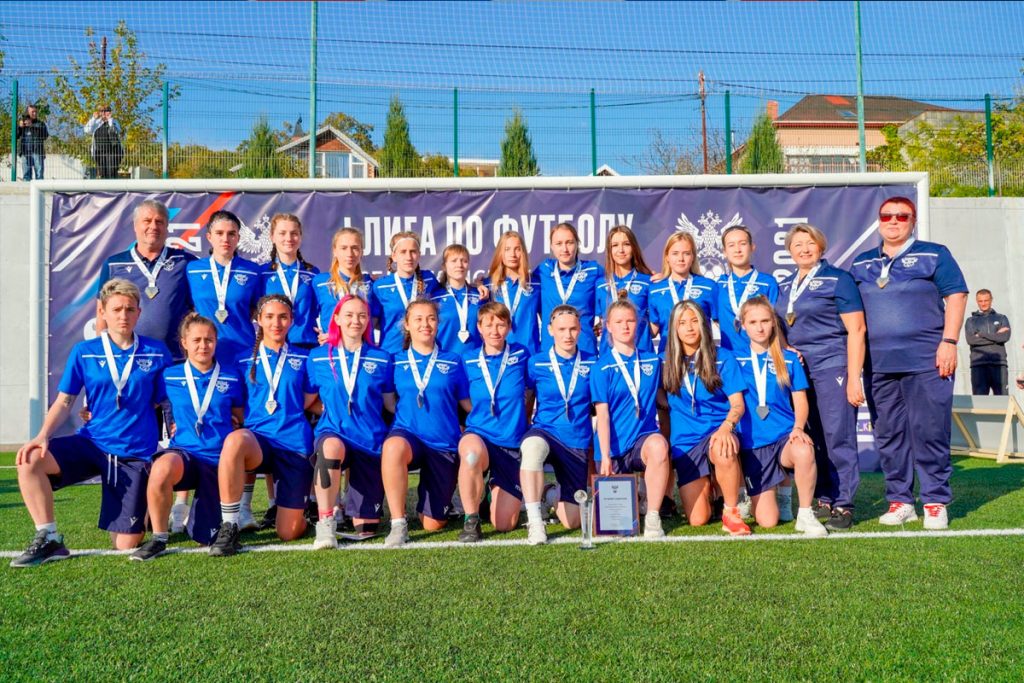 Спортсменки команды «Байкал» стали серебряными призёрами финала всероссийских соревнований«I Лига» по футболу