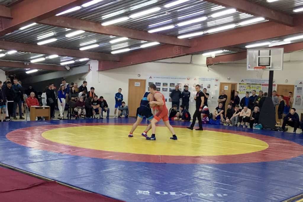 В Иркутске прошёл XII областной турнир по греко-римской борьбе