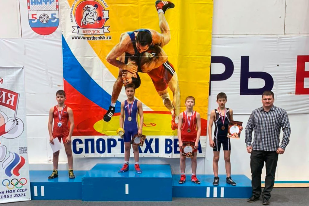 Спортсмены Приангарья выиграли семь медалей на первенстве СФО по греко-римской борьбе