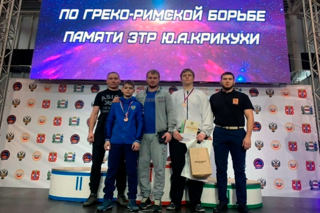 Спортсмены Приангарья стали бронзовыми призёрами первенства России по греко-римской борьбе