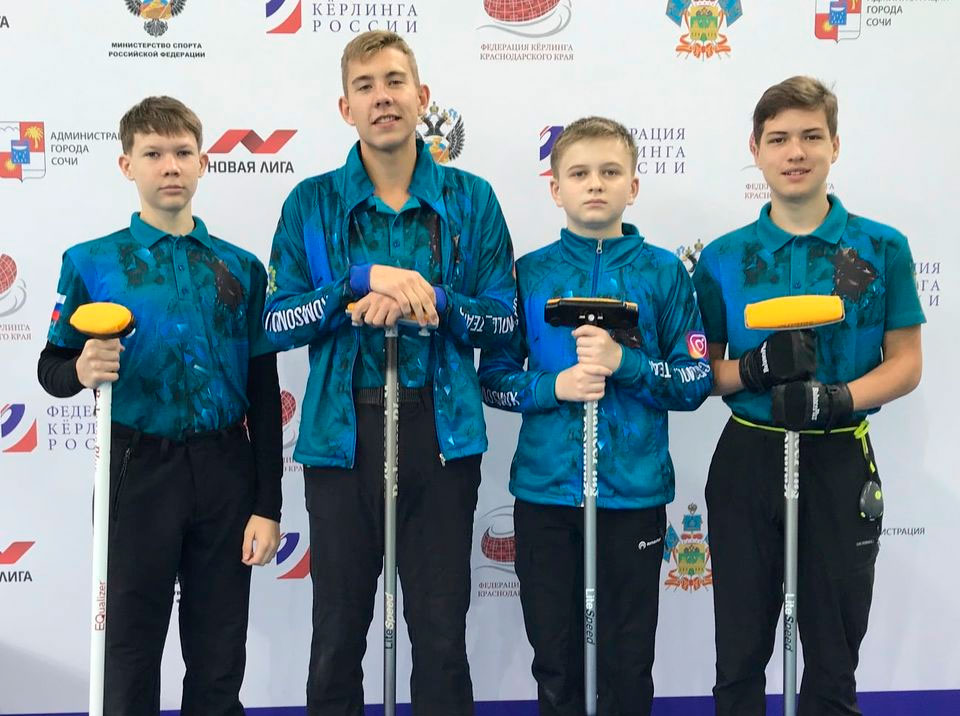 Иркутская команда одержала победу на первенстве России по керлингу среди юниоров