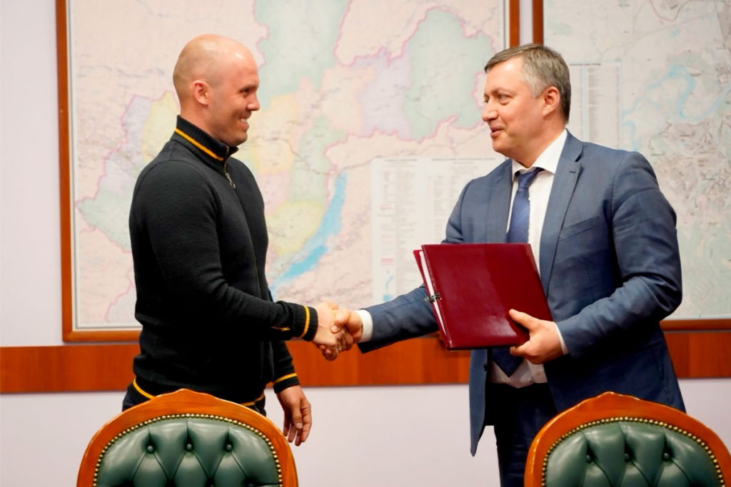 Правительство Иркутской области и Ассоциация фридайверов подписали соглашение о сотрудничестве