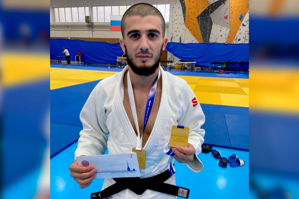 Рамазан Абдулаев завоевал золотую медаль на всероссийских соревнованиях по дзюдо в Санкт-Петербурге