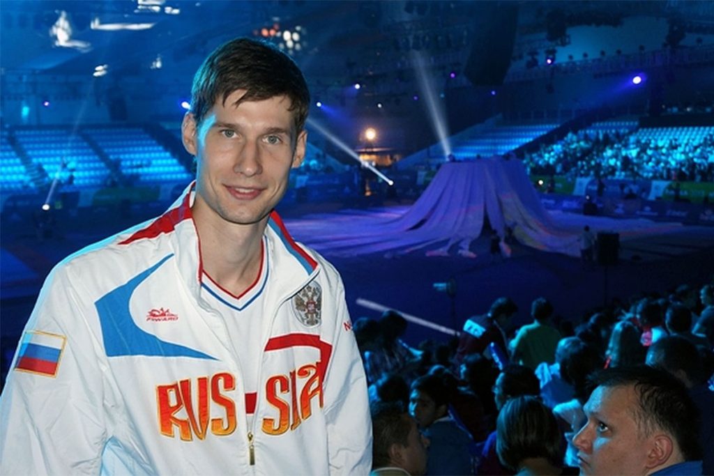 Иркутянин завоевал серебряную медаль на чемпионате Европы по тхэквондо WT