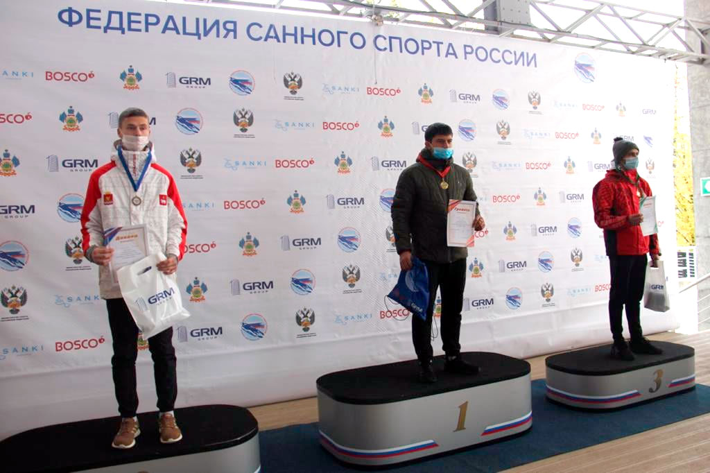 Братчане успешно выступили на всероссийских соревнованиях по санному спорту