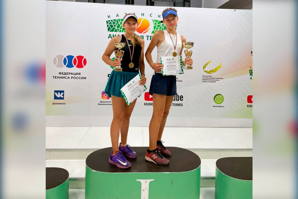 Золото и бронзу выиграла теннисистка Лёля Макарова на первенстве Татарстана