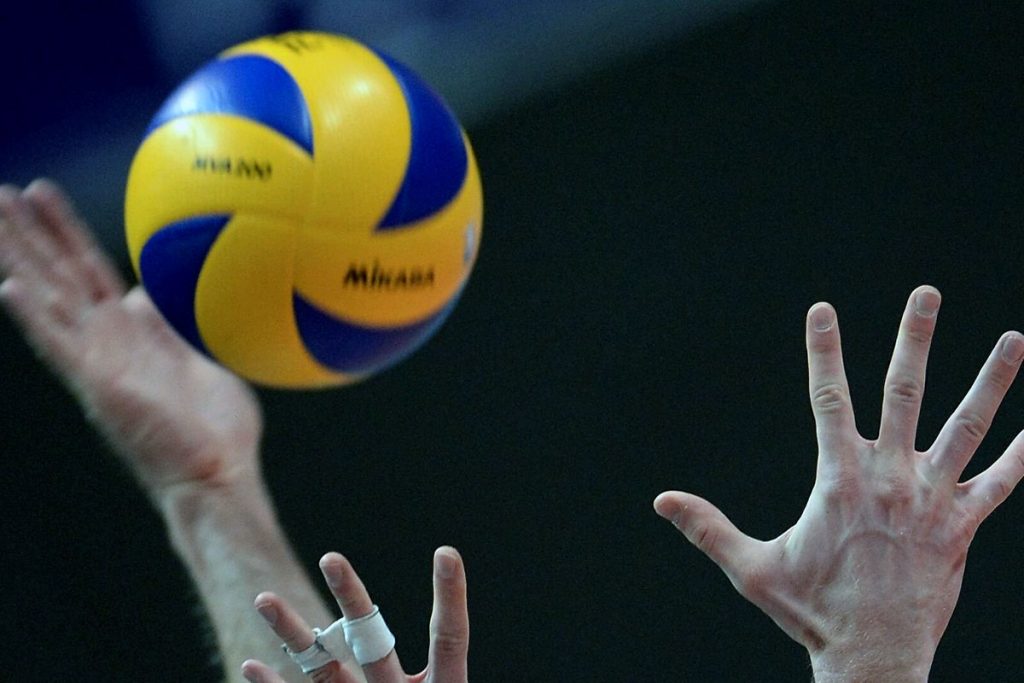 8 октября в Иркутске пройдёт открытый турнир по волейболу сидя
