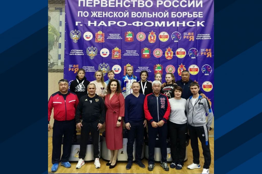 Три медали выиграли спортсменки Приангарья на первенстве России по вольной борьбе